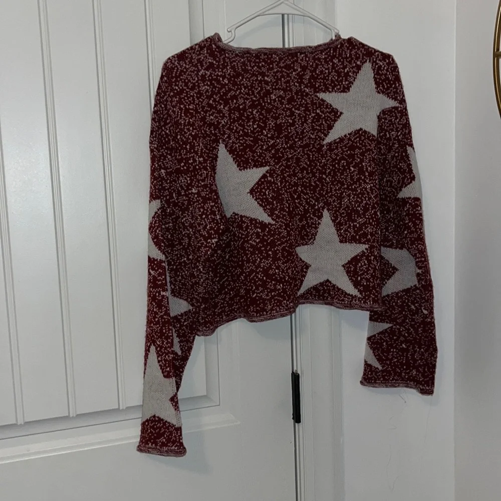 Star Sweater - Picture 2 of 3